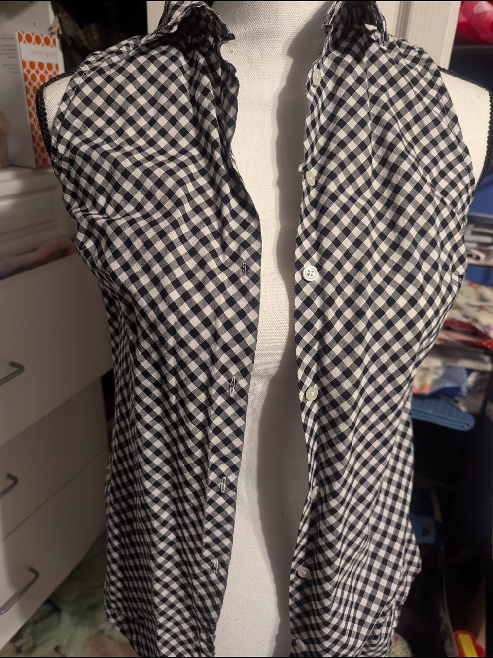 Ann Taylor Black and White Gingham Button-Down Shirt - Casual